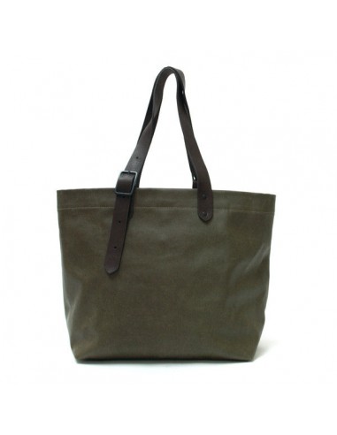 The Canvas Buckle Tote Pour